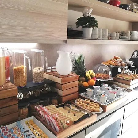 Fablas Bed & Breakfast 2*