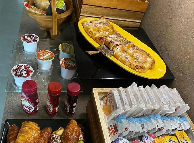 Alojamento de Acomodação e Pequeno-almoço Fablas Verona